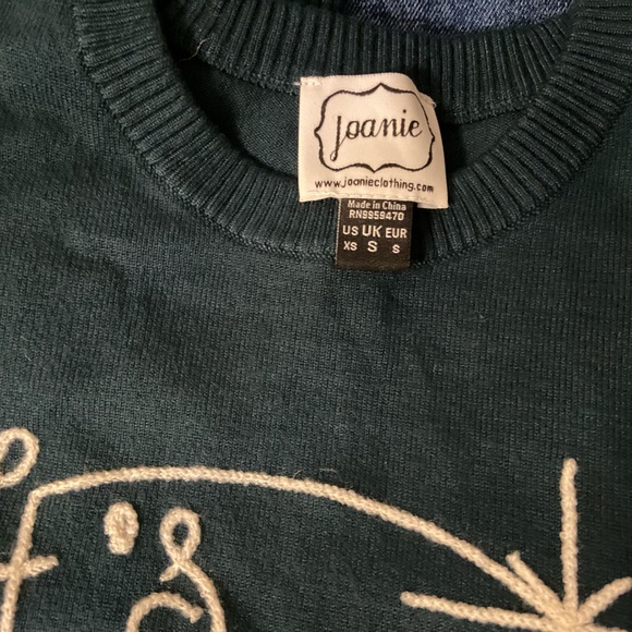 Joanie Clothing Form Fitting “It’s Only Make Believe” Emerald Green Sweater - Picture 4 of 4